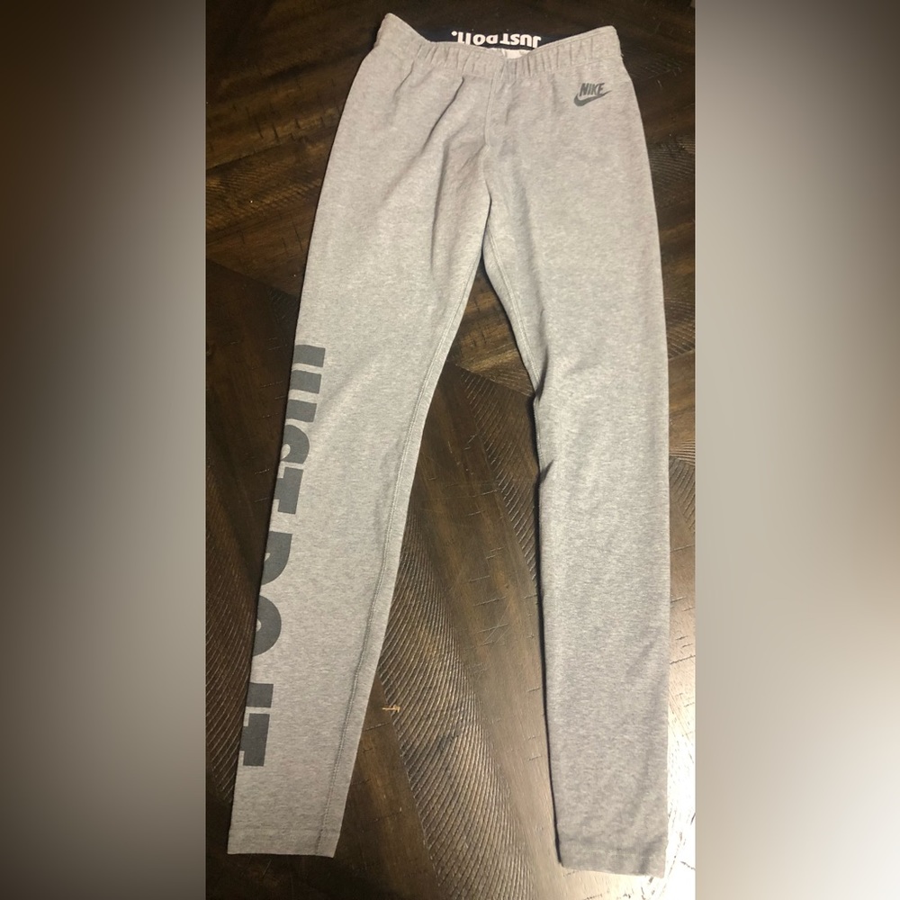 Nike leggings